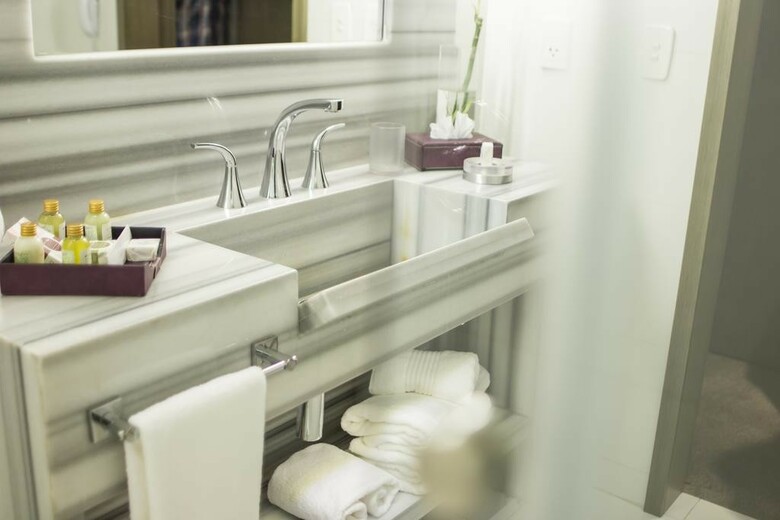 Recoleta Grand Hotel