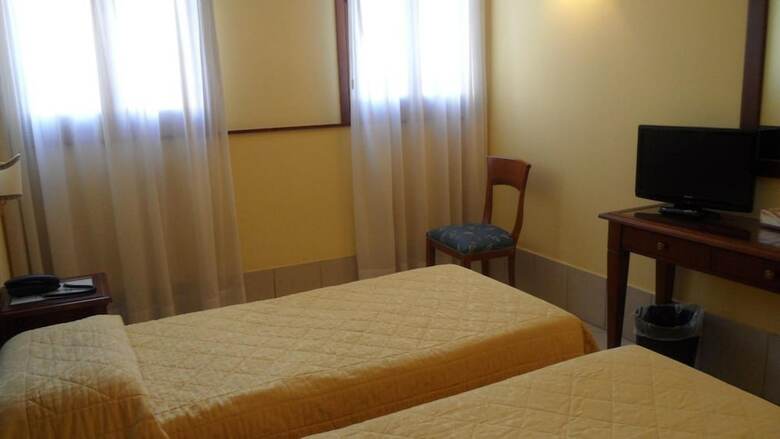 Hotel Alloggi Marinella
