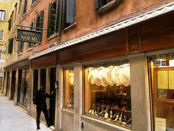 Hotel Noemi