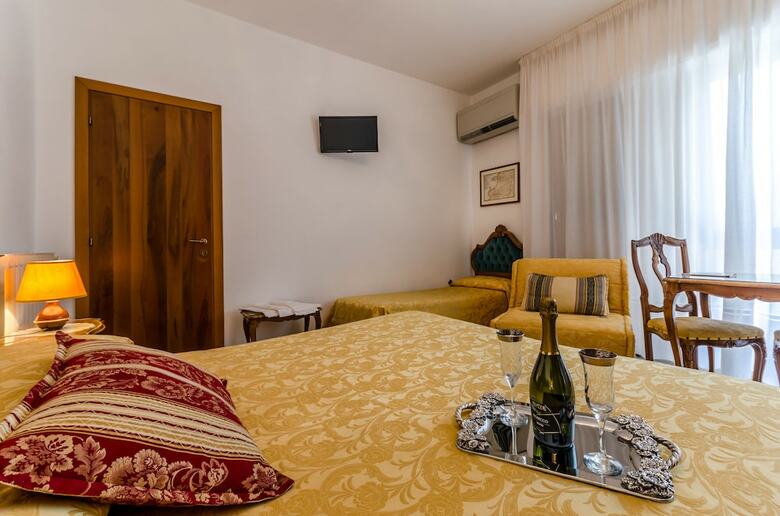 Hotel Ariel Silva