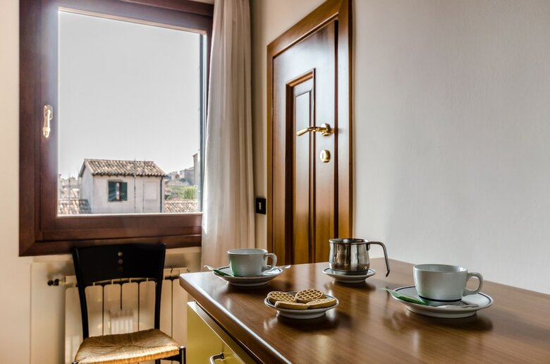 Hotel Ariel Silva