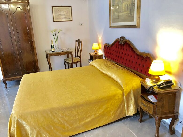 Hotel Ariel Silva