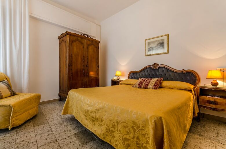 Hotel Ariel Silva