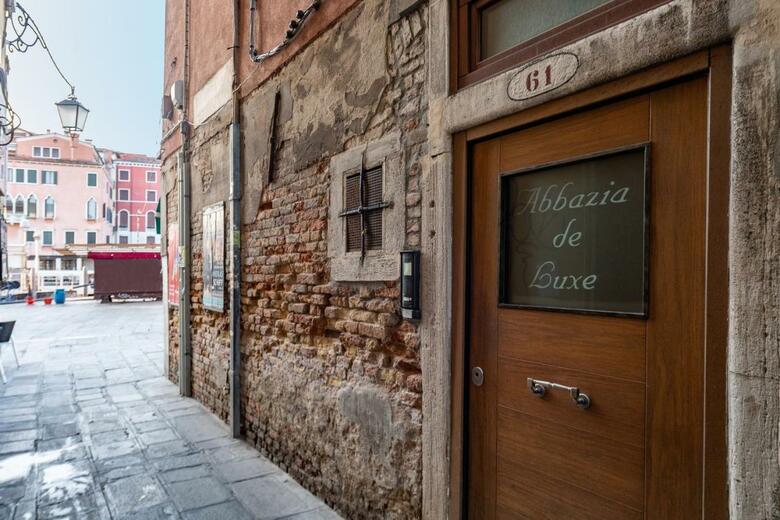 Bed & Breakfast Abbazia De Luxe