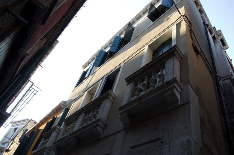 Tivoli Hotel