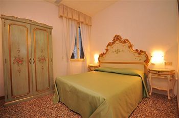 Hotel Locanda Casa Petrarca