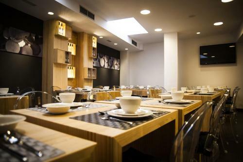 Hotel Forum Evoluci�n