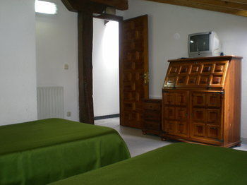 Hotel Puerta Romeros