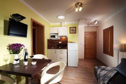 Hostal Pension Luky