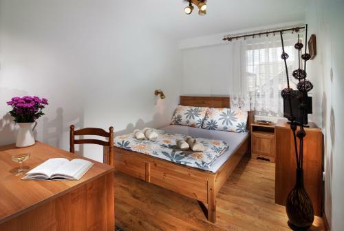 Hostal Pension Luky