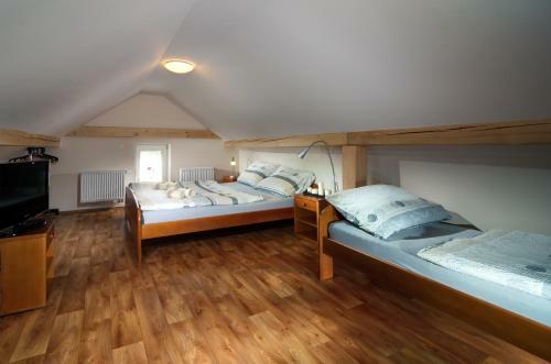 Hostal Pension Luky