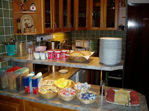 Hostal Pension Kub�t