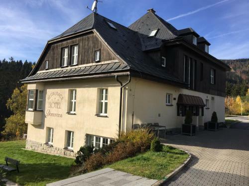 Hotel Domovina