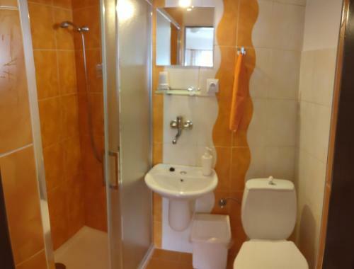Hostal Pension Duha