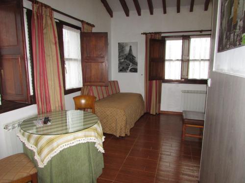 Hostal Posada De Cabrojo