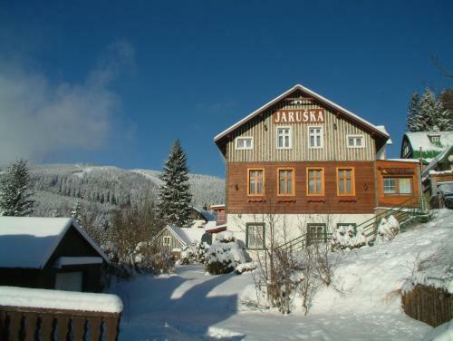 Hostal Pension Jaruska
