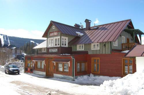 Hostal Pension Jaruska