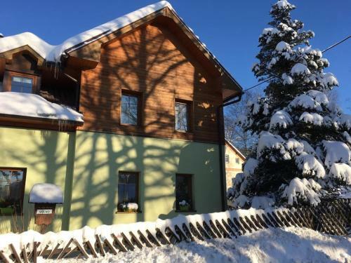 Hostal Penzion 103