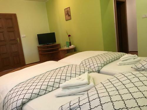 Posada Restaurace A Penzion Le?n�