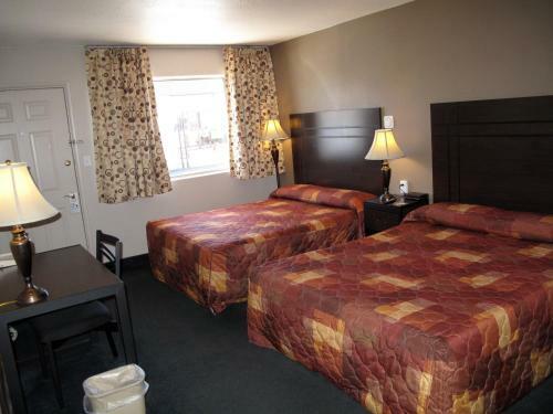 Budget Host Inn Saga Motel