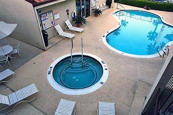 Motel 6 Lodi