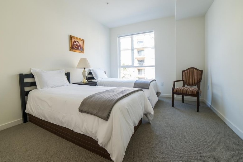 Wilshire Residence Apartment