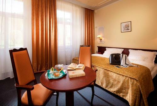Hotel Excelsior