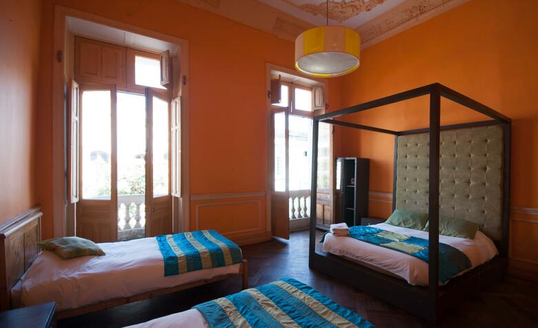 Happy House Hostel