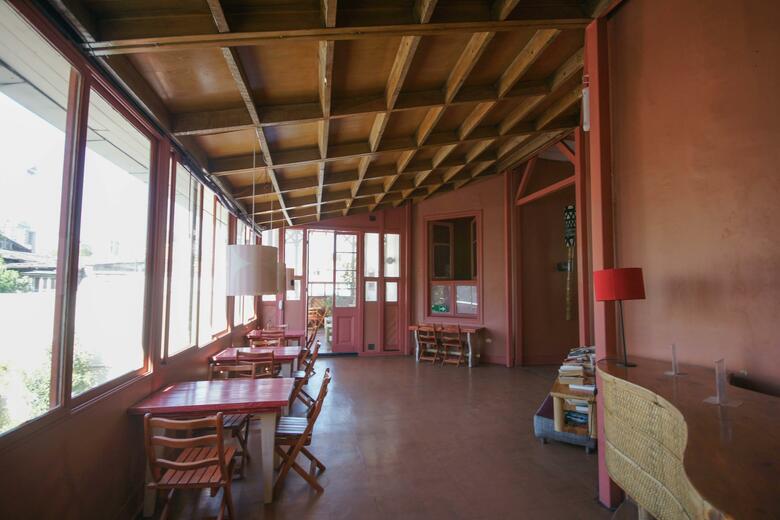 Happy House Hostel