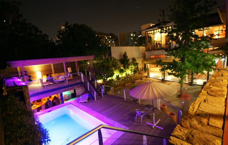 Happy House Hostel