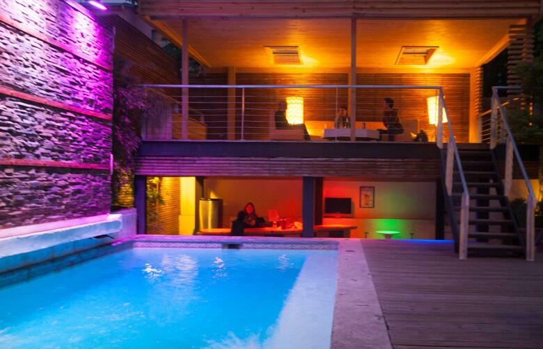 Happy House Hostel