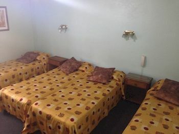 Once Plaza Hotel