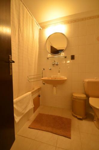Hostal Villa ?erot�n Penzion Bed & Breakfast