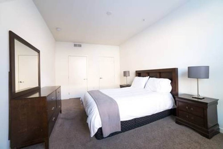 Wilshire Suite Apartment