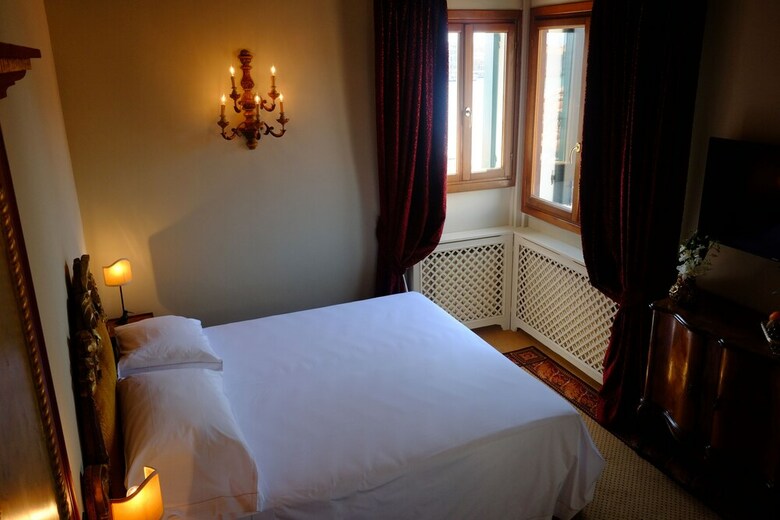 Hotel La Calcina Suites