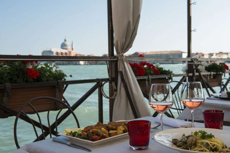 Hotel La Calcina Suites