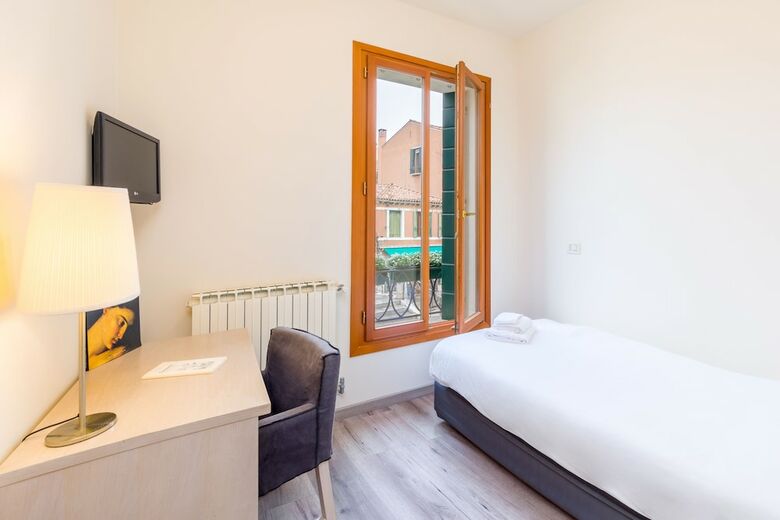 Bed & Breakfast Casanova Ai Tolentini