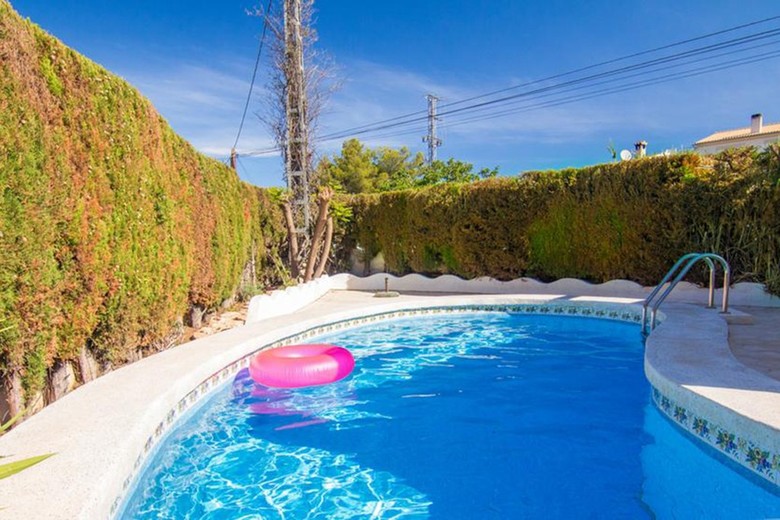 Holiday Home Calpinar