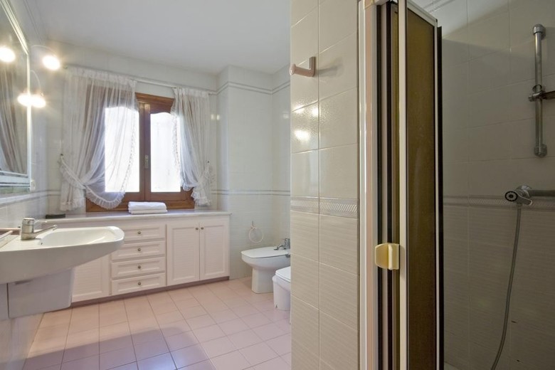 Villa Perles