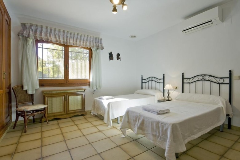 Villa Perles