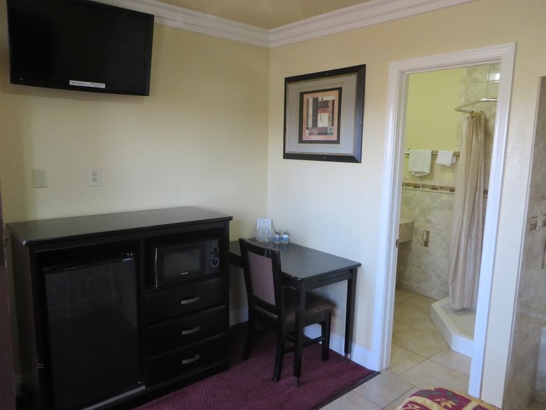 New Bay Motel