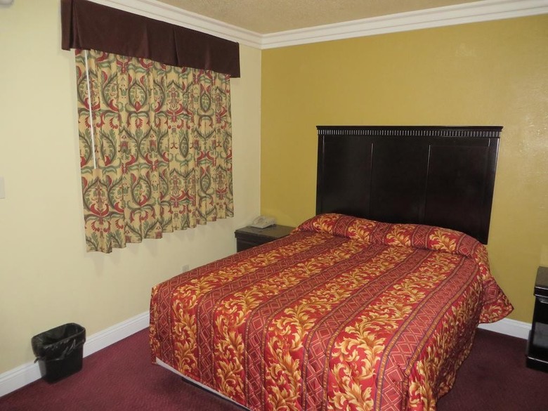 New Bay Motel