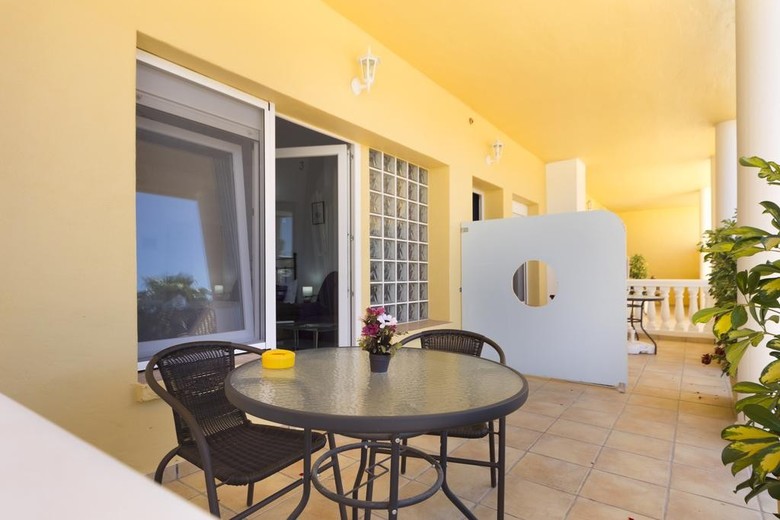 Aparthotel Carrio Sol