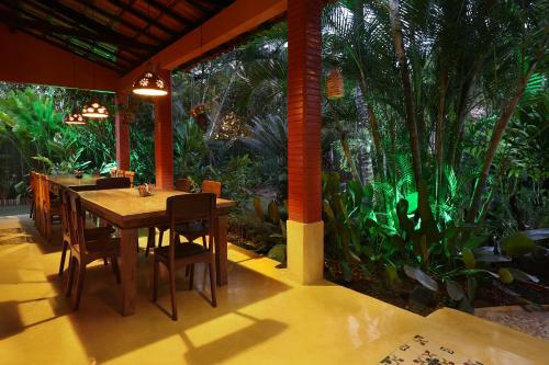 Hostal Villa Sabi�
