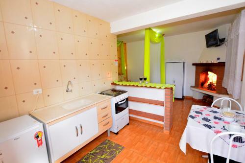 Hostal Pousada Cantinho Colibri