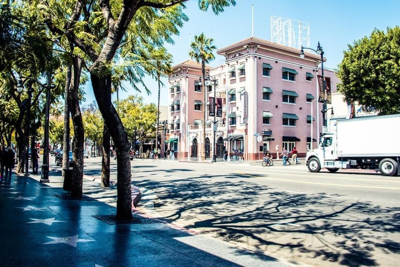 Apartamento Ray W. Suites