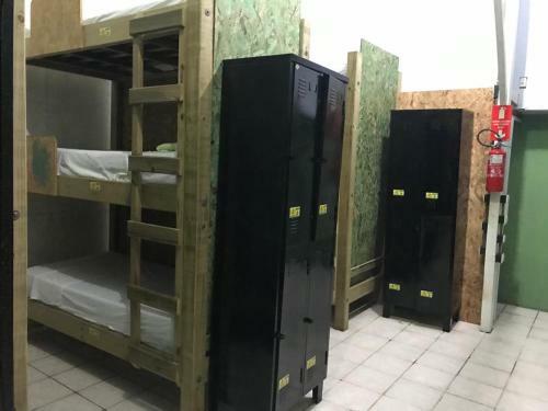 Hostel Banana House