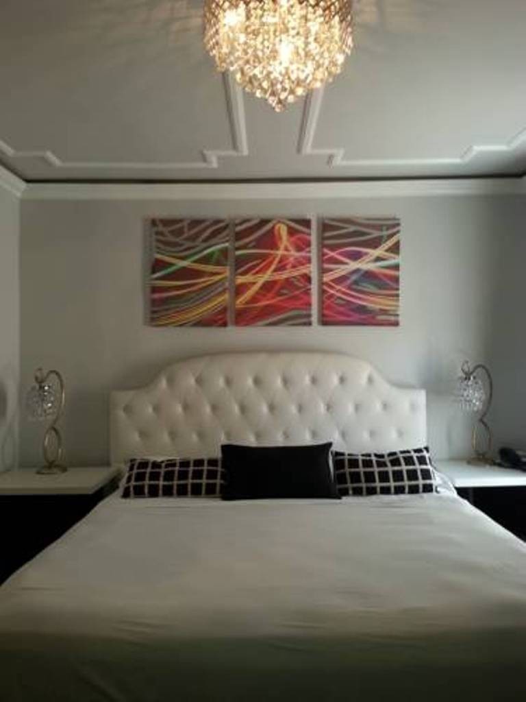 Hollywood Vip Hotel