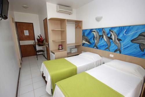Hostal Pousada Caravelas De Pinz�n