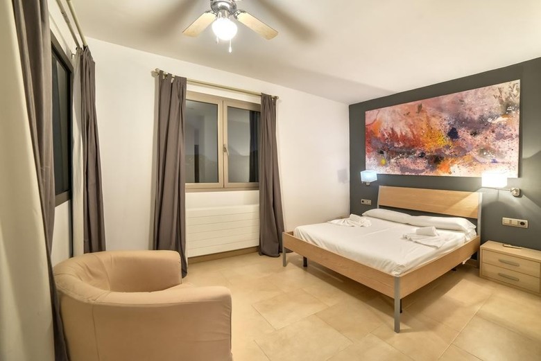 Villa Athos
